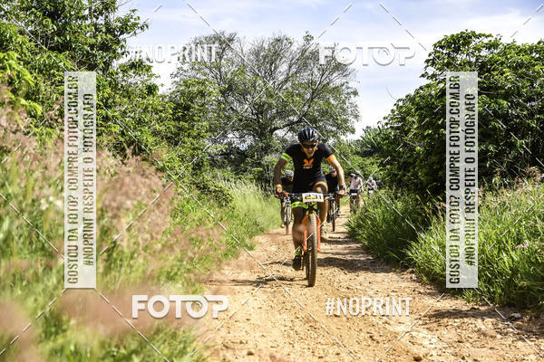 Buy your photos of the eventOURO BIKER on Fotop