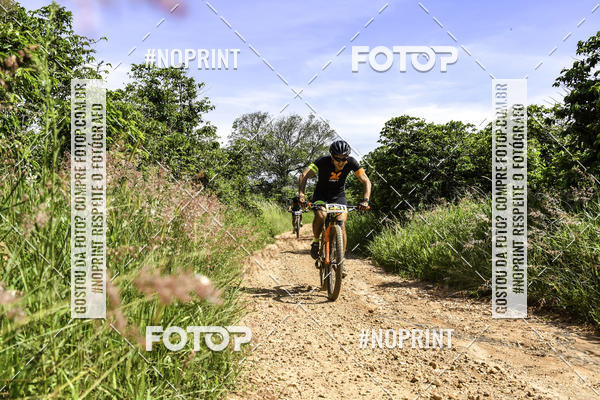 Buy your photos of the eventOURO BIKER on Fotop