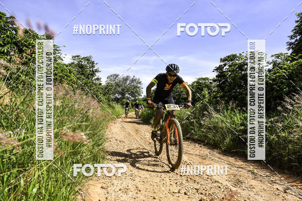 Buy your photos of the eventOURO BIKER on Fotop