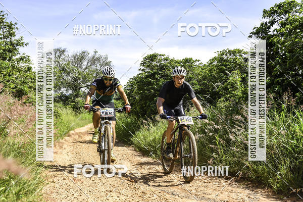 Buy your photos of the eventOURO BIKER on Fotop