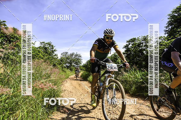 Buy your photos of the eventOURO BIKER on Fotop