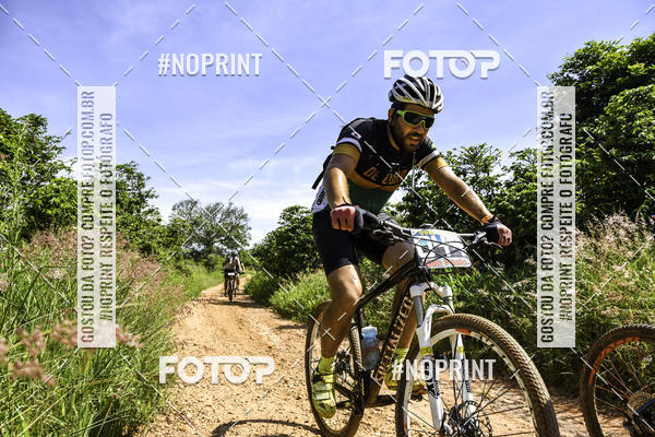 Buy your photos of the eventOURO BIKER on Fotop