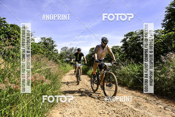 Buy your photos of the eventOURO BIKER on Fotop