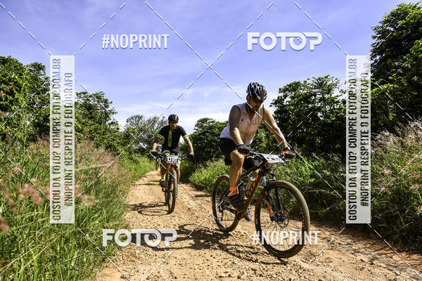 Buy your photos of the eventOURO BIKER on Fotop
