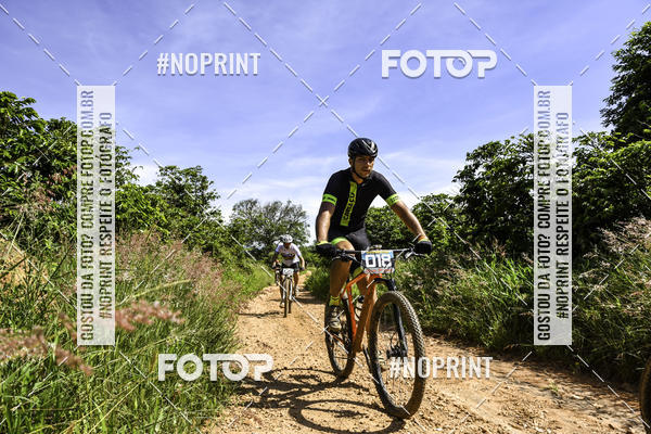 Buy your photos of the eventOURO BIKER on Fotop