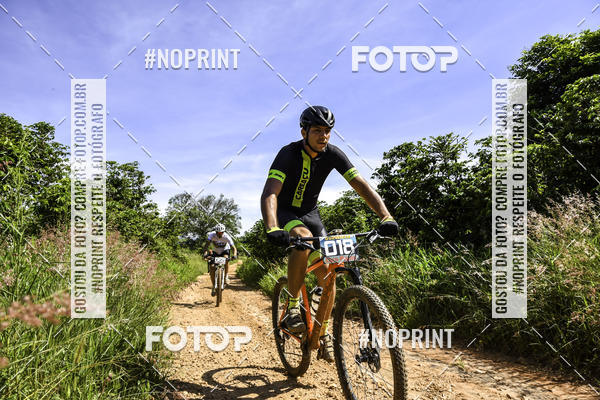 Buy your photos of the eventOURO BIKER on Fotop