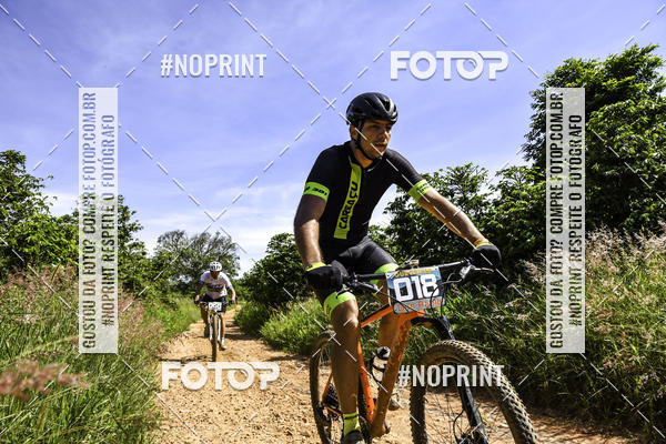 Buy your photos of the eventOURO BIKER on Fotop