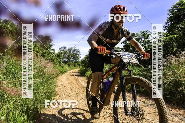 Buy your photos of the eventOURO BIKER on Fotop