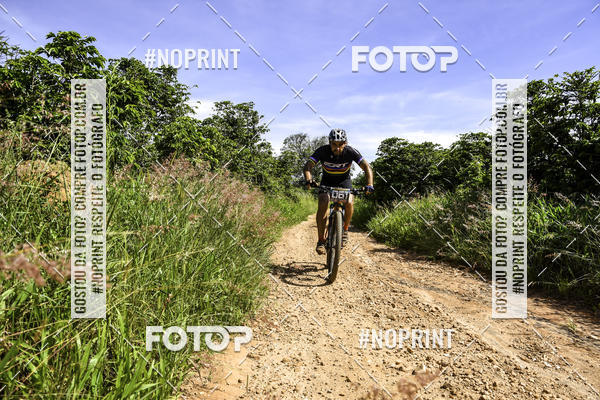 Buy your photos of the eventOURO BIKER on Fotop