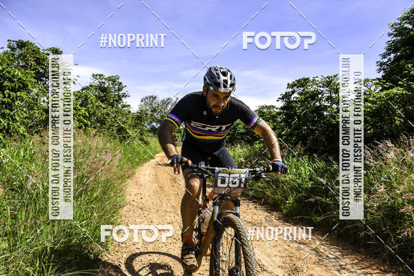 Buy your photos of the eventOURO BIKER on Fotop