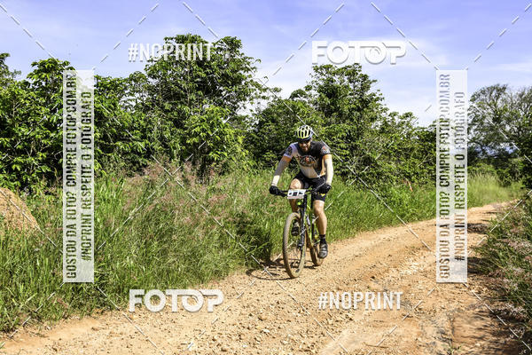 Buy your photos of the eventOURO BIKER on Fotop