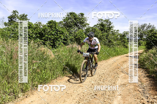 Buy your photos of the eventOURO BIKER on Fotop