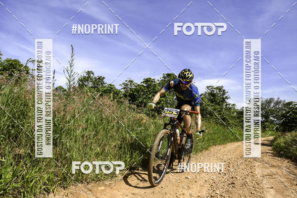 Buy your photos of the eventOURO BIKER on Fotop