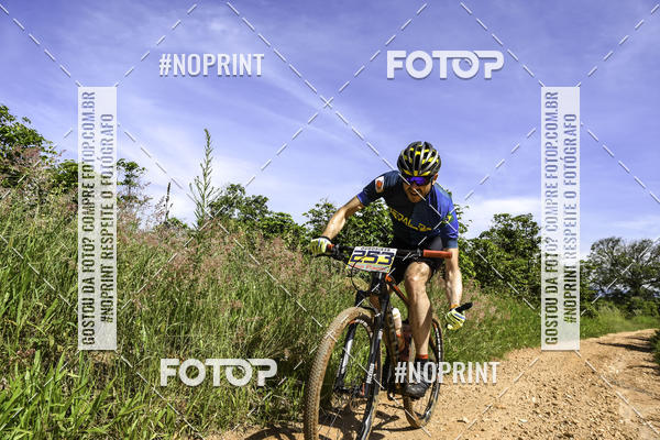 Buy your photos of the eventOURO BIKER on Fotop