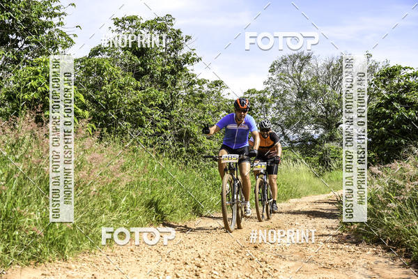 Buy your photos of the eventOURO BIKER on Fotop