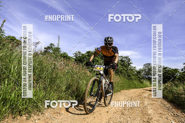 Buy your photos of the eventOURO BIKER on Fotop