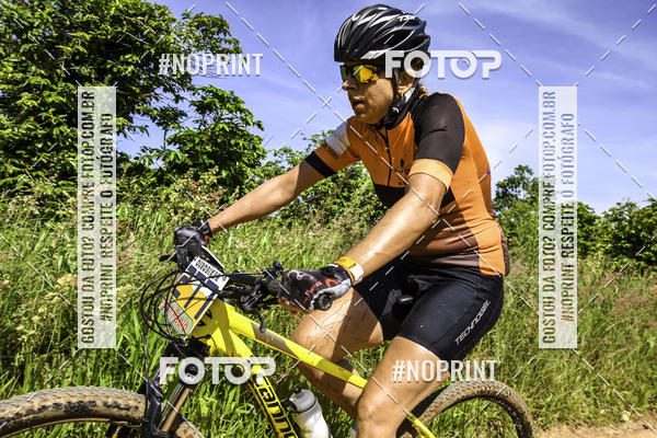 Buy your photos of the eventOURO BIKER on Fotop