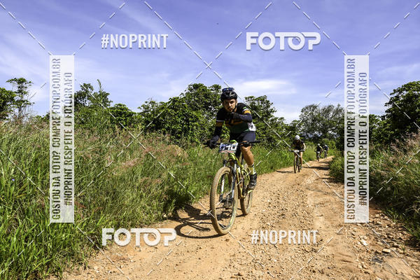 Buy your photos of the eventOURO BIKER on Fotop