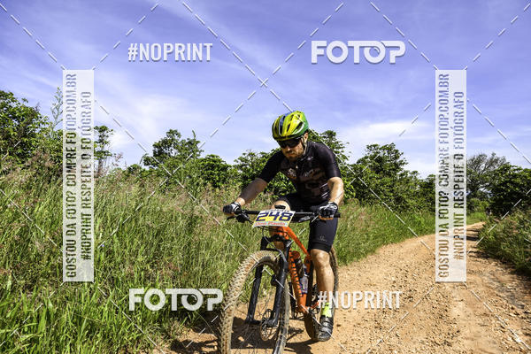 Buy your photos of the eventOURO BIKER on Fotop