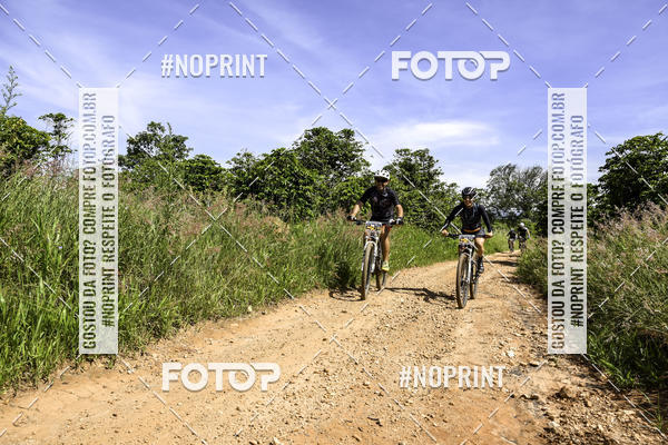 Buy your photos of the eventOURO BIKER on Fotop