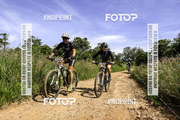 Buy your photos of the eventOURO BIKER on Fotop