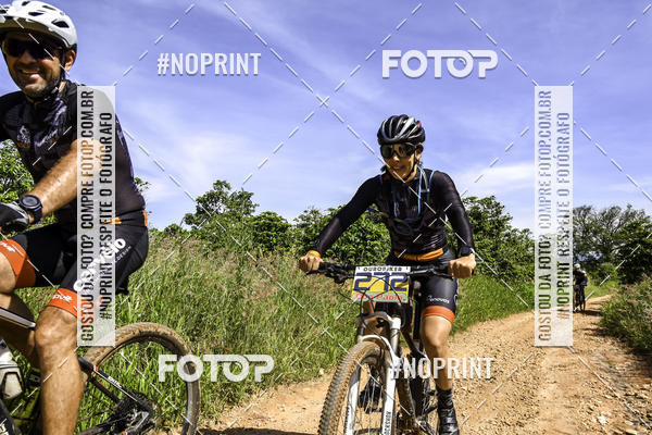 Buy your photos of the eventOURO BIKER on Fotop