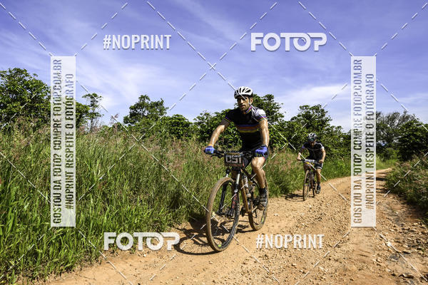 Buy your photos of the eventOURO BIKER on Fotop