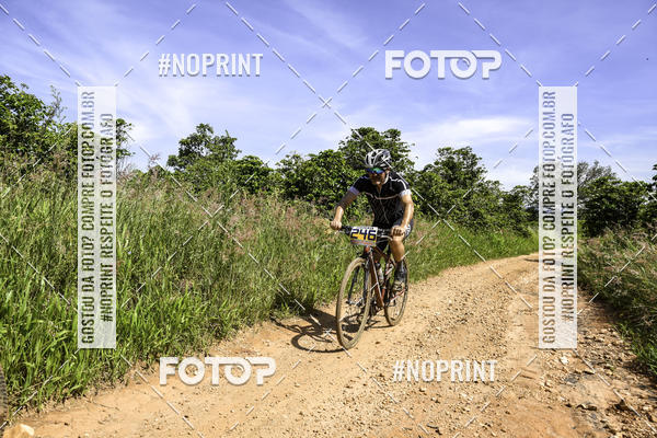 Buy your photos of the eventOURO BIKER on Fotop