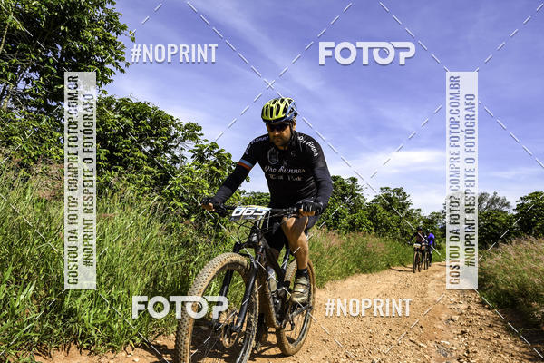 Buy your photos of the eventOURO BIKER on Fotop