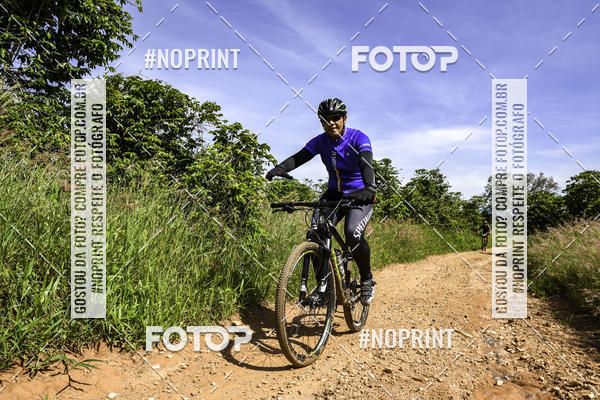 Buy your photos of the eventOURO BIKER on Fotop