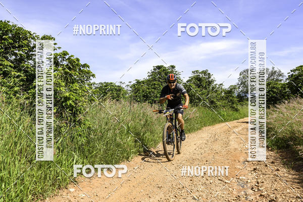 Buy your photos of the eventOURO BIKER on Fotop
