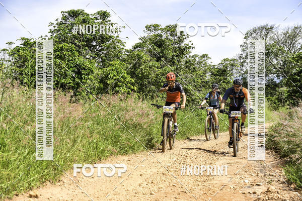 Buy your photos of the eventOURO BIKER on Fotop