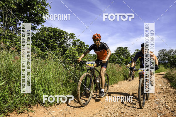 Buy your photos of the eventOURO BIKER on Fotop