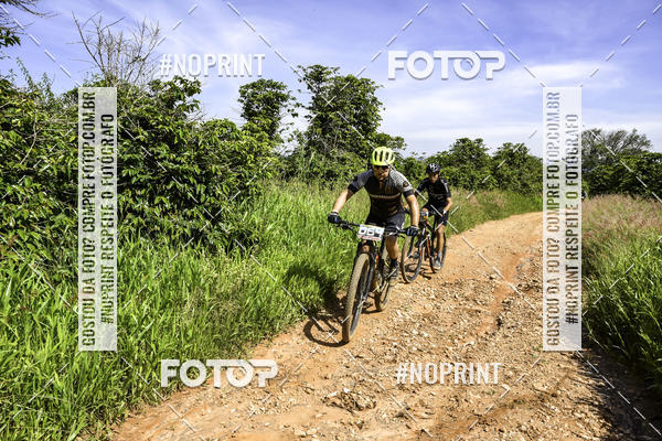 Buy your photos of the eventOURO BIKER on Fotop