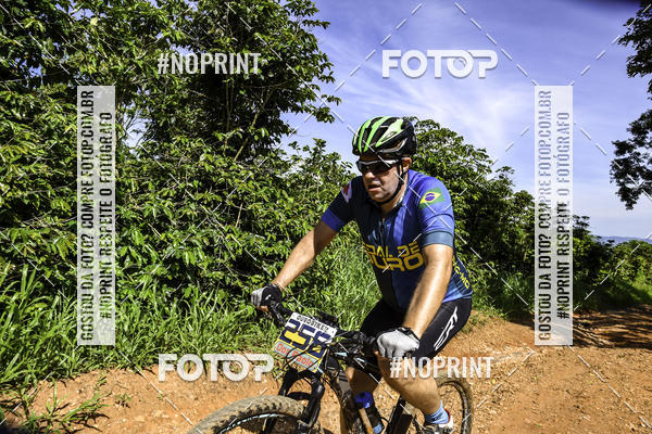 Buy your photos of the eventOURO BIKER on Fotop