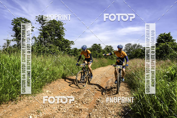 Buy your photos of the eventOURO BIKER on Fotop