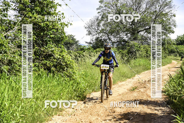 Buy your photos of the eventOURO BIKER on Fotop
