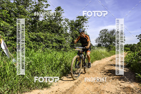 Buy your photos of the eventOURO BIKER on Fotop