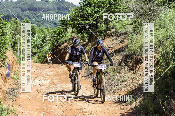 Buy your photos of the eventOURO BIKER on Fotop