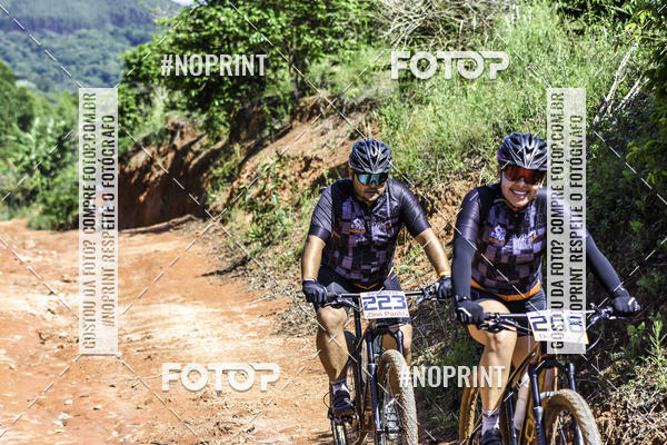 Buy your photos of the eventOURO BIKER on Fotop