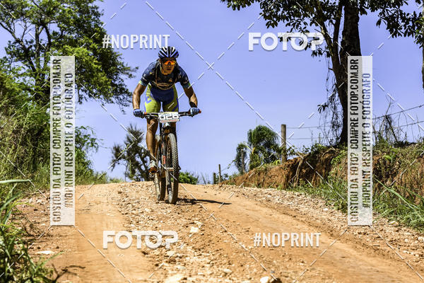 Buy your photos of the eventOURO BIKER on Fotop