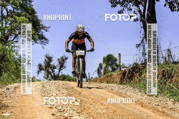 Buy your photos of the eventOURO BIKER on Fotop