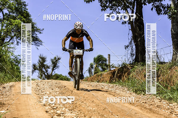 Buy your photos of the eventOURO BIKER on Fotop