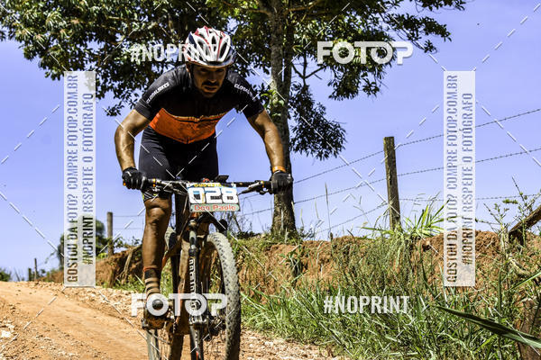 Buy your photos of the eventOURO BIKER on Fotop