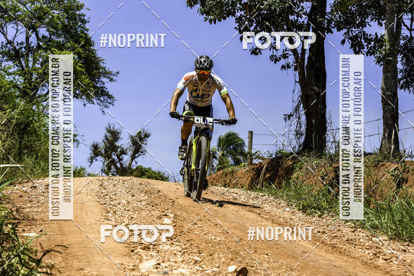 Buy your photos of the eventOURO BIKER on Fotop