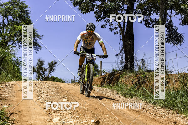 Buy your photos of the eventOURO BIKER on Fotop