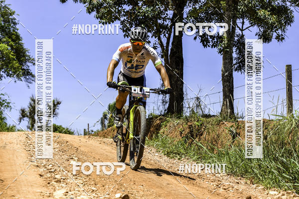 Buy your photos of the eventOURO BIKER on Fotop