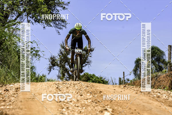 Buy your photos of the eventOURO BIKER on Fotop