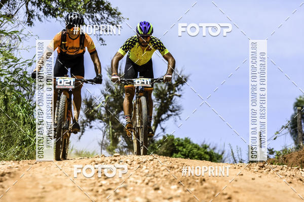 Buy your photos of the eventOURO BIKER on Fotop