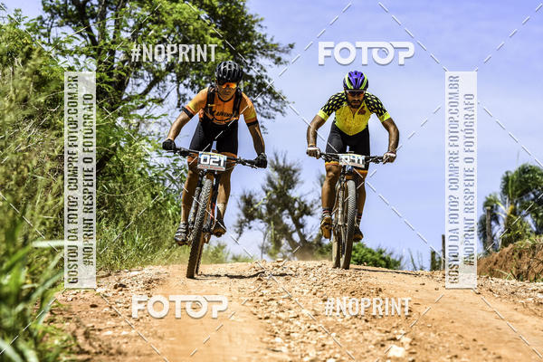 Buy your photos of the eventOURO BIKER on Fotop